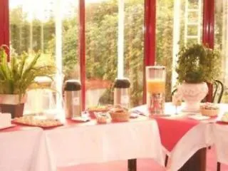 Hotel Arcantis Din'hotel 2*